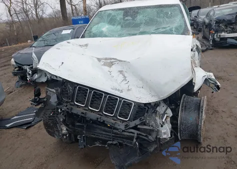 2022 Jeep Grand Cherokee L Limited 4X4 из США, поврежденный, VIN 1C4RJKBG4N8506725